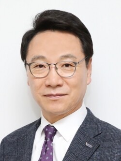 대교협 24대 회장 김헌영 강원대 총장 (사진: 대교협 제공)