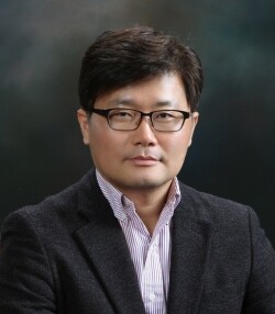 최원석 서울시립대 세무전문대학원장 겸 한국납세자연합회 회장 (사진: 서울시립대 제공)