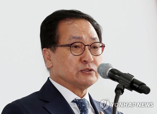 유영민 과학기술정보통신부 장관 (사진: 연합뉴스)