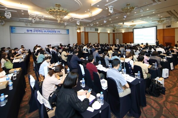 명지대학교(총장 유병진) ‘2019년 함께 고민하는 MJ대입포럼 1차’가 7월 9일 오후 1시 30분부터 5시 30분까지 서울 가든호텔 2층 그랜드볼룸에서 개최됐다. (사진: 명지대 제공)