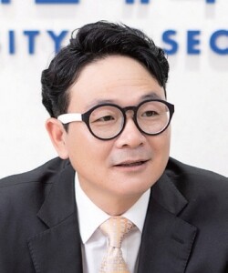 안수한 서울시립대학교 입학처장