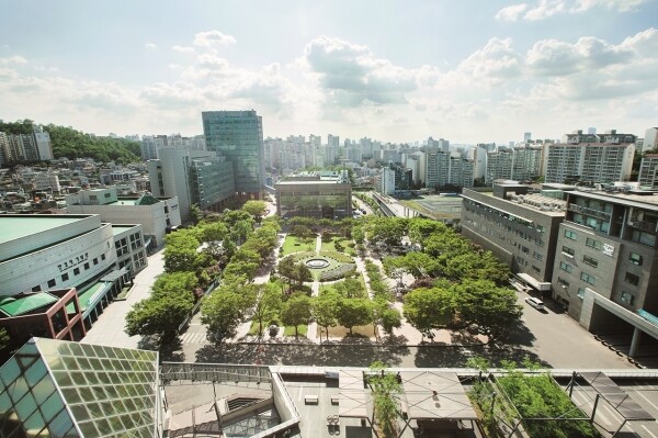 숭실대학교(총장 황준성)는 창의뮤지컬영어연구소(소장 박준언)가 12월 17일부터 19일까지 3일 간 숭실대 벤처관 309호에서 제1회 2019 전국 어린이 영어노래 구연동화 말하기 대회를 개최한다고 3일 밝혔다. (사진: 숭실대 제공)