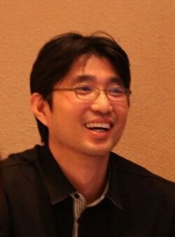 박정준 교수