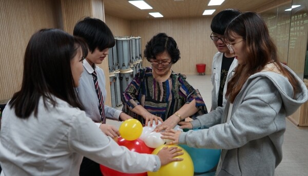 서경대학교(총장 최영철) 예술교육센터는 성북구청(구청장 이승로)과 지역 청소년을 위한 ‘인생상상 멘토링’을 본격 시작한다고 26일 밝혔다. (사진: 서경대 제공)