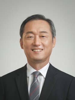 민영돈 교수