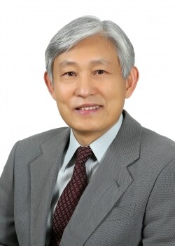 차성도 강원대 물리학과 교수 (사진: 강원대 제공)