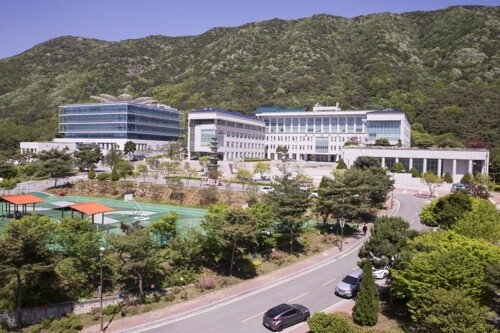 금강대 (사진: 연합뉴스)
