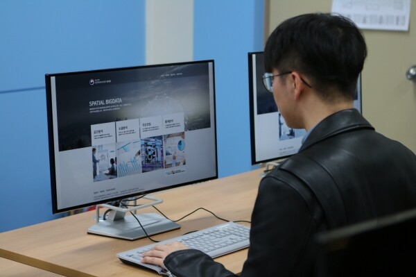 선문대의 공간빅데이터 분석 플랫폼 사용자 교육 모습