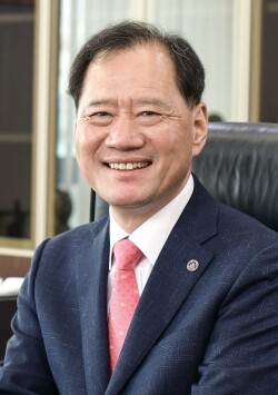 김수복 단국대 총장