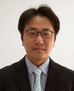 장중혁 단장