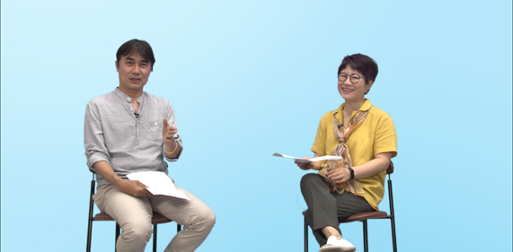 경희사이버대 ‘포스트코로나 시대의 예술’ 강의 제작 현장. 극단 '고래' 이해성 대표와 강윤주 교수