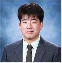 김준동 교수