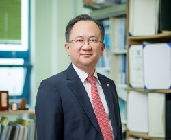 박동균 교수