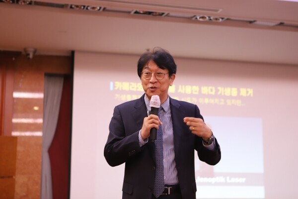 12일 세종호텔에서 열린 세종포럼에서 강연하고 있는 민승규 농림부 전 차관.