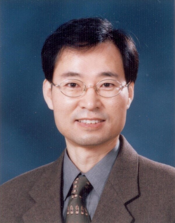 안영무 한성대 글로벌패션산업학부 교수. 사진=한성대