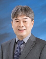 이용록 교수