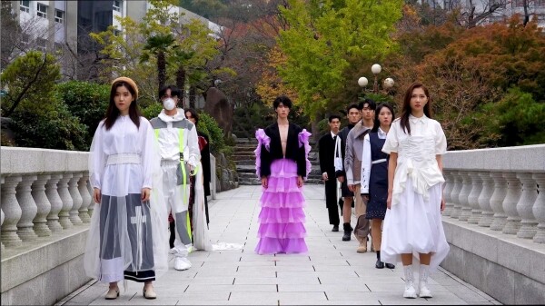 경남대 의류산업학과 패션쇼 전경. 사진=경남대 제공