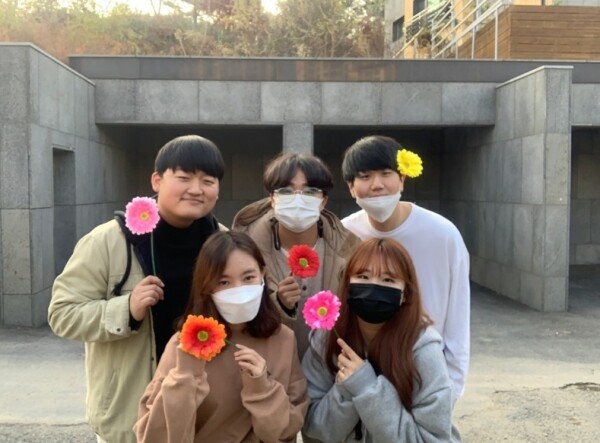 중부대 '나한테 꽃조' 팀. 사진=중부대 제공