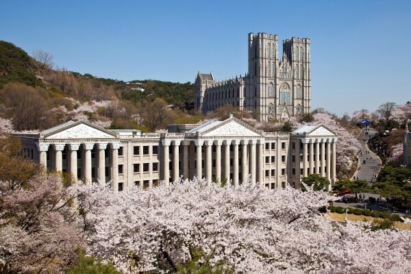경희대학교가 경희대 총학생회의 제안으로 진행한 ‘학생들이 만드는 배분/자유이수 공모전’의 당선작 5개 과목을 개설한다. (사진=경희대 제공)