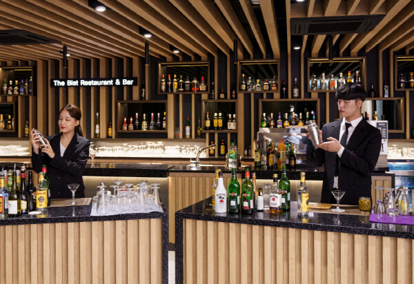 부산과기대 호텔관광경영과의 SK네트웍스(주)워커힐 실습 모습. 사진=부산과기대 LINC+사업단 제공