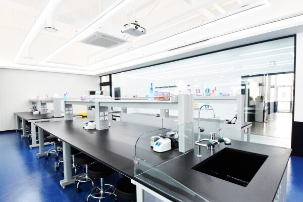인천재능대 바이오A&QC선도반 실습실