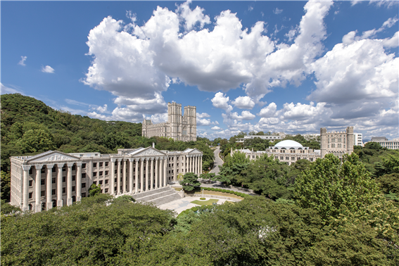 경희사이버대학교는 최근 LG화학과 상호 산업체 위탁교육 협약을 체결했다. 경희대 서울캠퍼스 전경. 사진=경희사이버대 제공