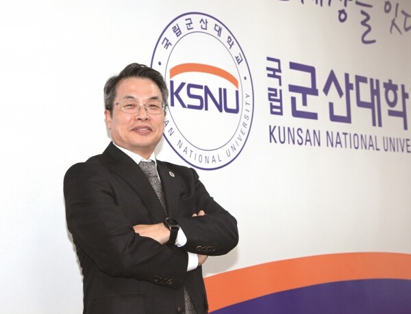 지난해 5월 대학저널과 인터뷰를 진행한 곽병선 군산대 총장. 사진=대학저널DB