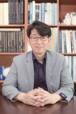 신현상 입학관리본부장
