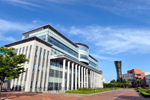 인천대 본관 전경. 사진=인천대 제공