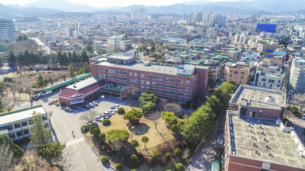 강원대 사범대 전경. 사진=강원대 제공