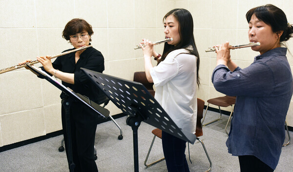 순천향대 평생교육원이 마련한 우아한 플루트 과정. 사진=순천향대 제공
