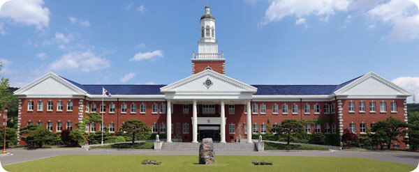 계명대 성서캠퍼스 본관 전경