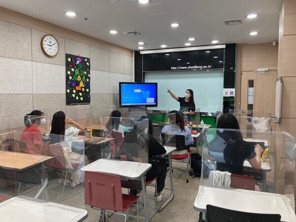 창원대 다문화진흥원의 지역 다문화 청소년을 위한 ‘글로벌 인재양성 교육’이 큰 호응을 얻고 있다.