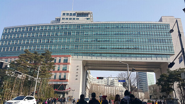 지난해 서울주요 대학 중 홍익대의 신입생 중도탈락률이 12.2%로 가장 높은 것으로 나타났다.&nbsp;